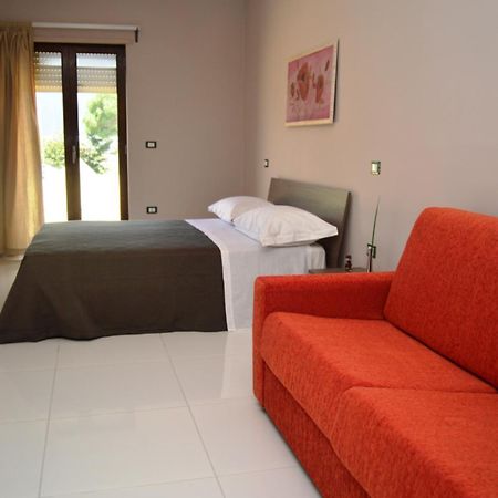 Hotel Il Cavaliere Sarno Bagian luar foto