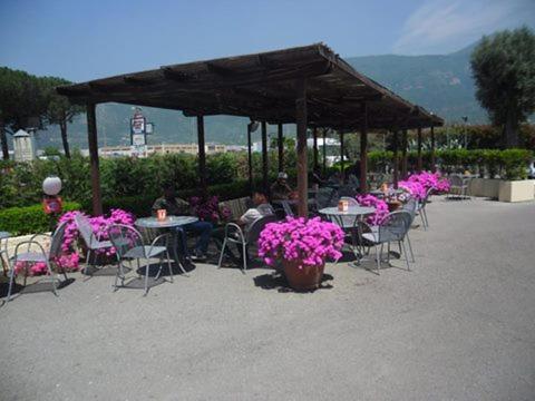 Hotel Il Cavaliere Sarno Bagian luar foto