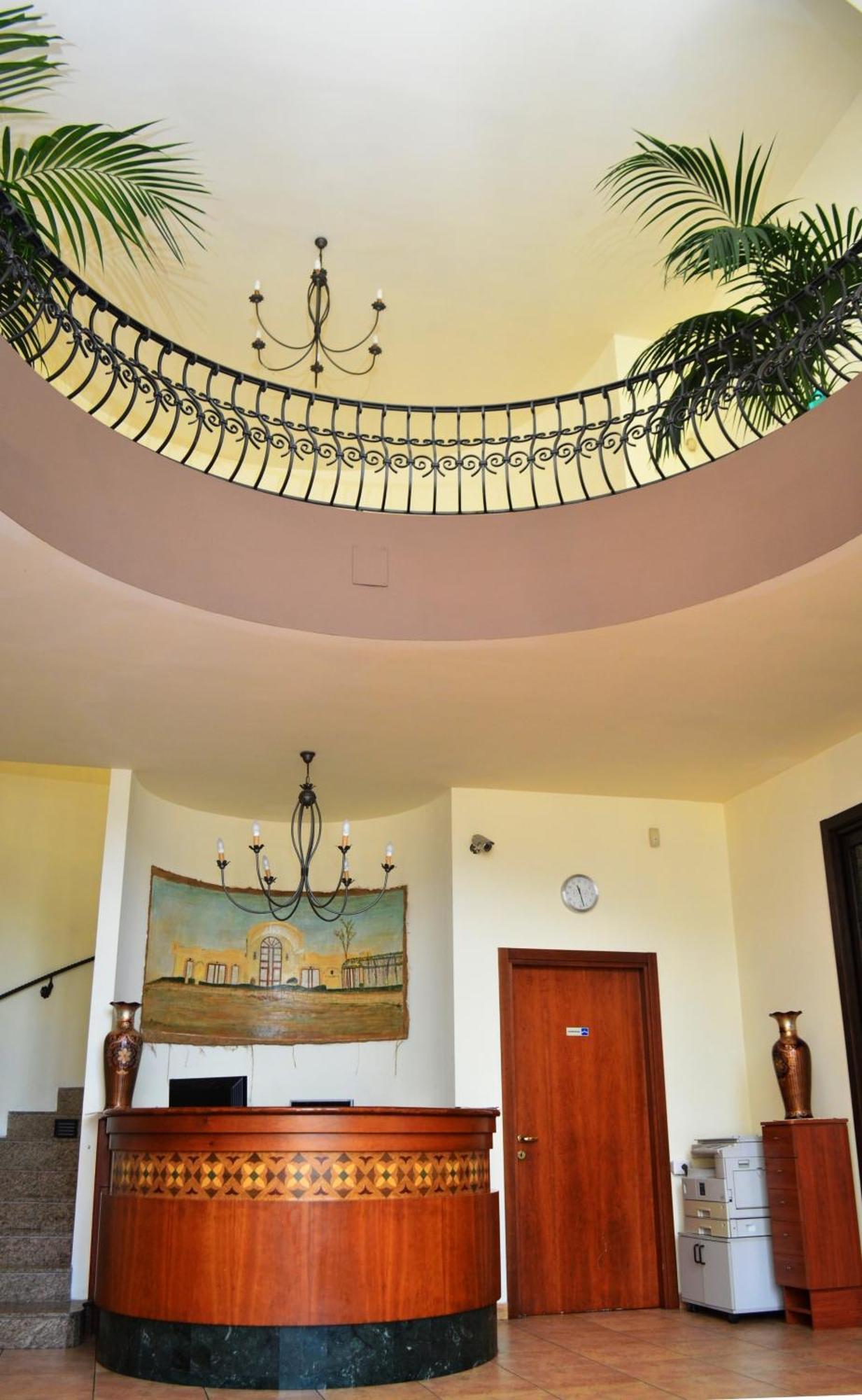 Hotel Il Cavaliere Sarno Bagian luar foto
