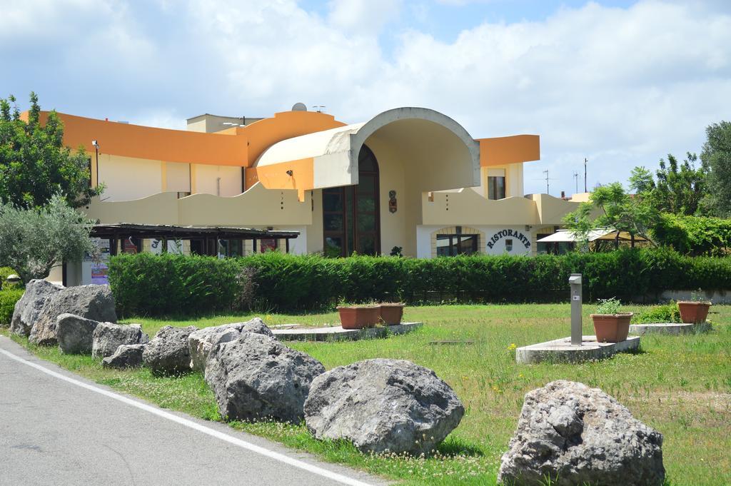 Hotel Il Cavaliere Sarno Bagian luar foto