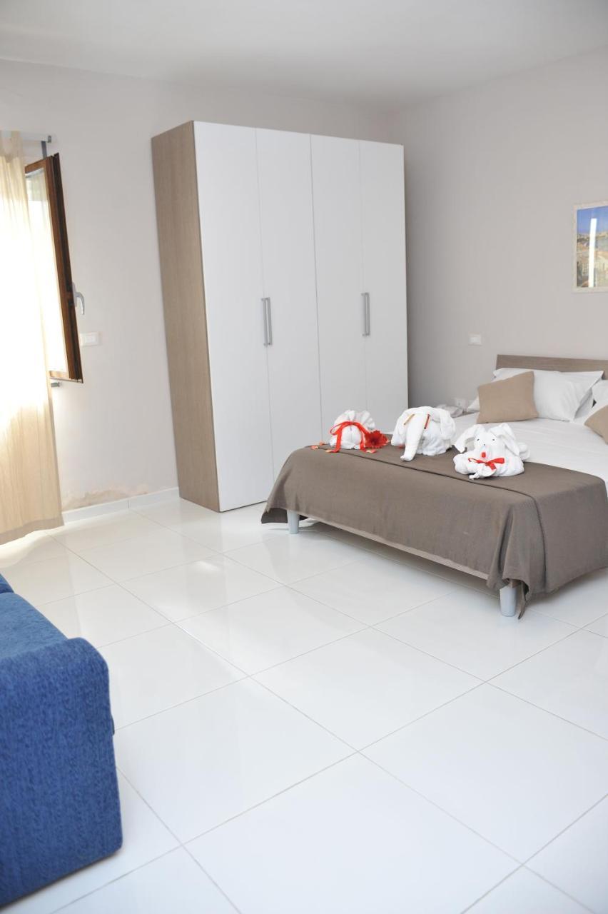 Hotel Il Cavaliere Sarno Bagian luar foto